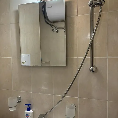 студио 2 Apartment *